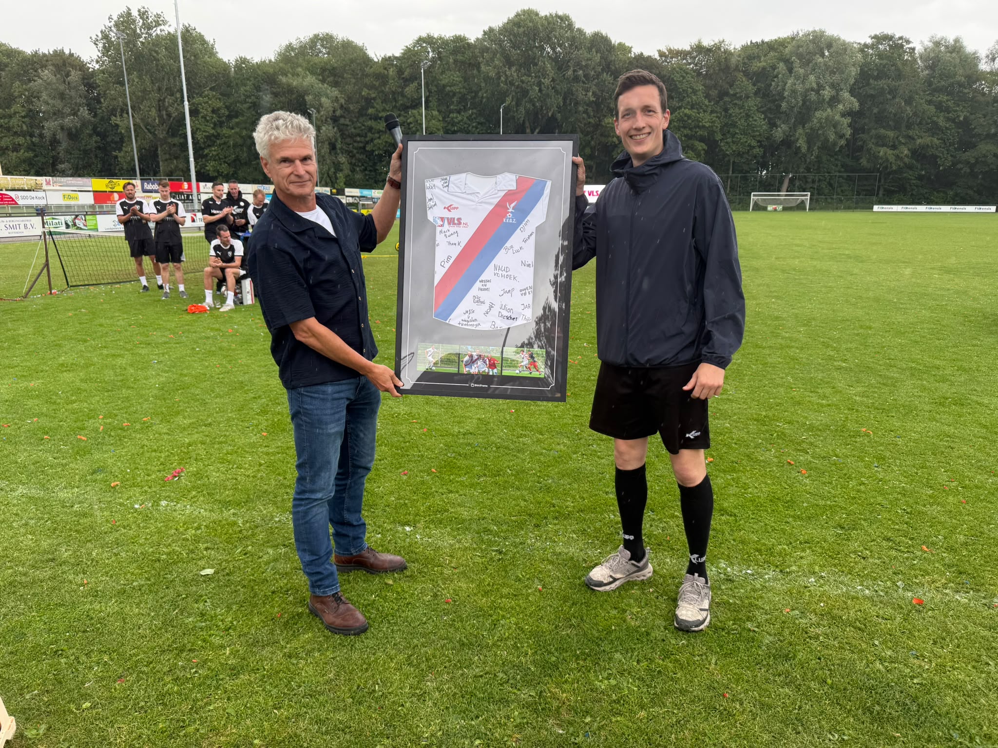 Koen Kuipers hangt voetbalschoenen aan wilgen