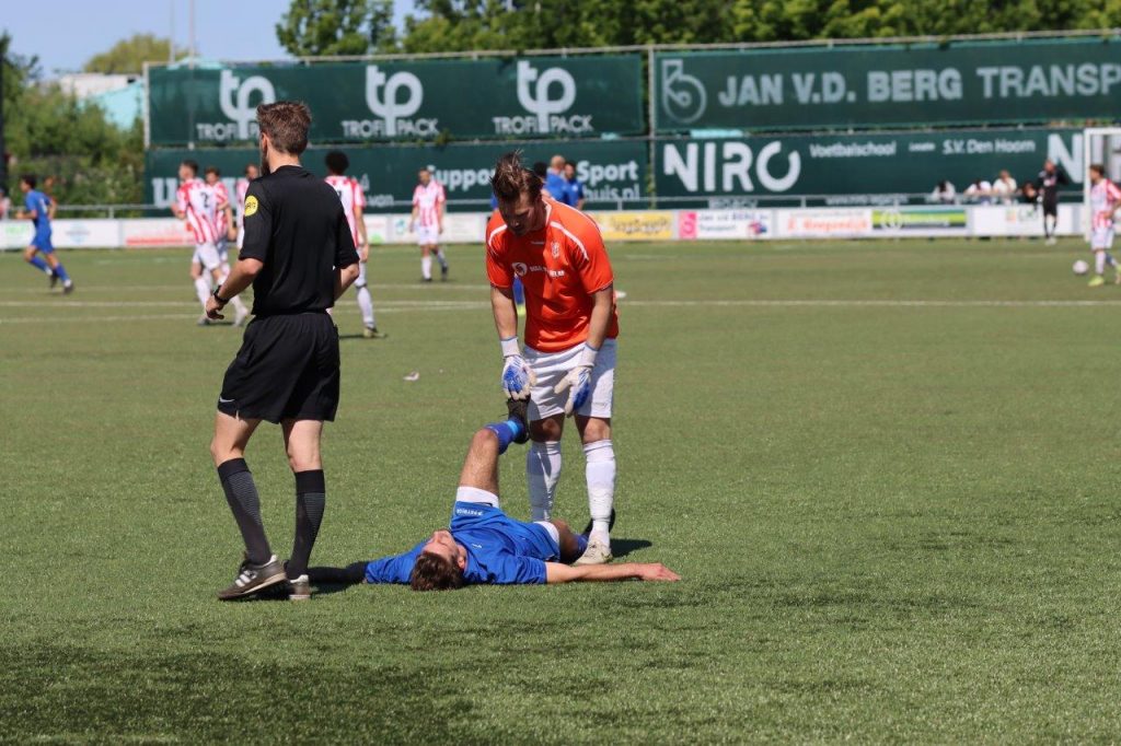 Den Hoorn 1 - VVGZ 1 (3-3) Fotoverslag 12