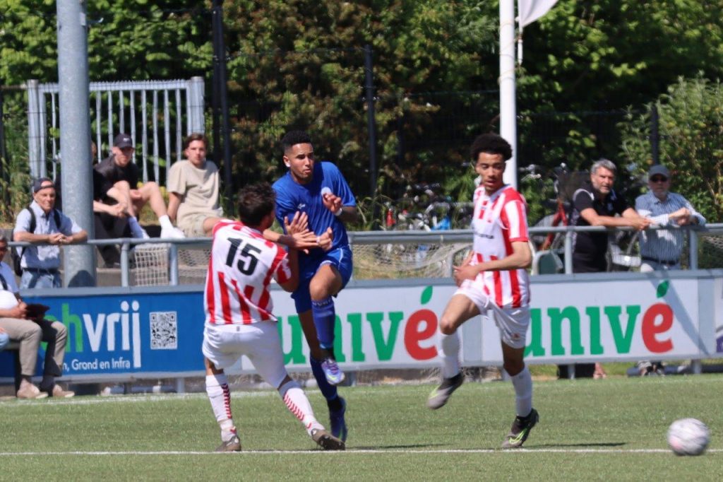 Den Hoorn 1 - VVGZ 1 (3-3) Fotoverslag 13