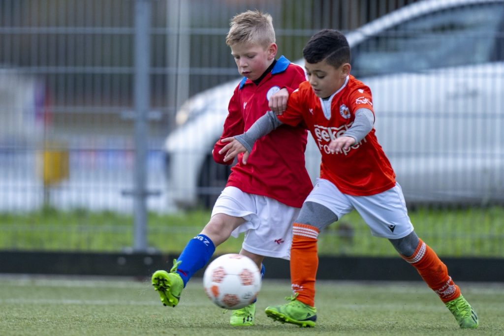 Fotoverslag VVGZ J08-1 - Oranje Wit J08-1 (3-4) 9