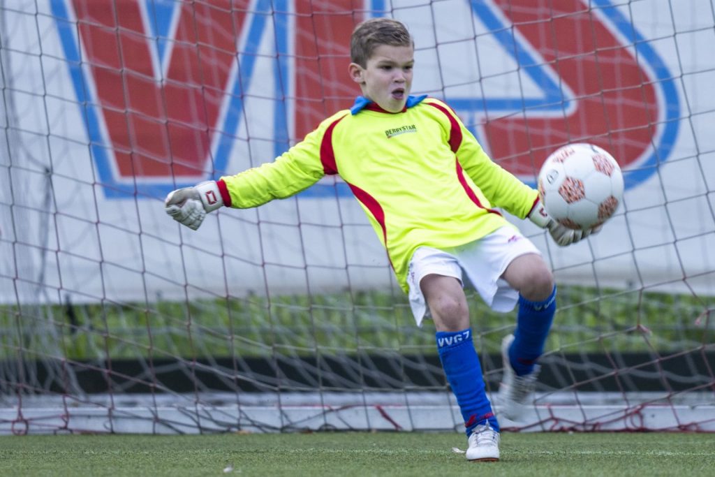 Fotoverslag VVGZ J08-1 - Oranje Wit J08-1 (3-4) 18