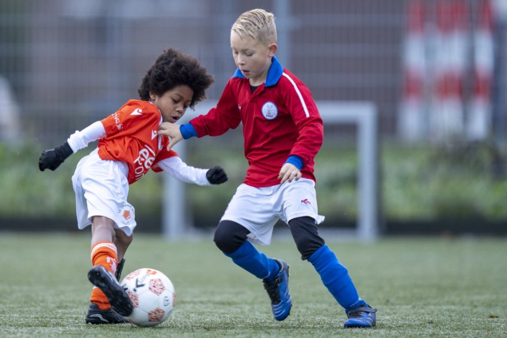 Fotoverslag VVGZ J08-1 - Oranje Wit J08-1 (3-4) 19