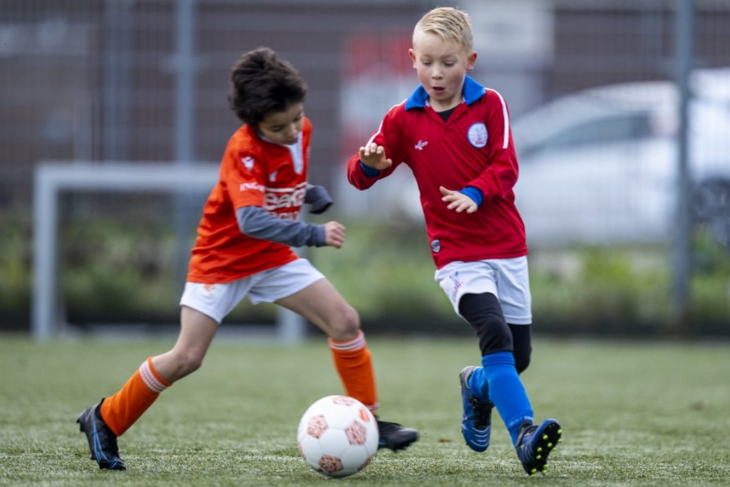 Fotoverslag VVGZ J08-1 - Oranje Wit J08-1 (3-4) 7