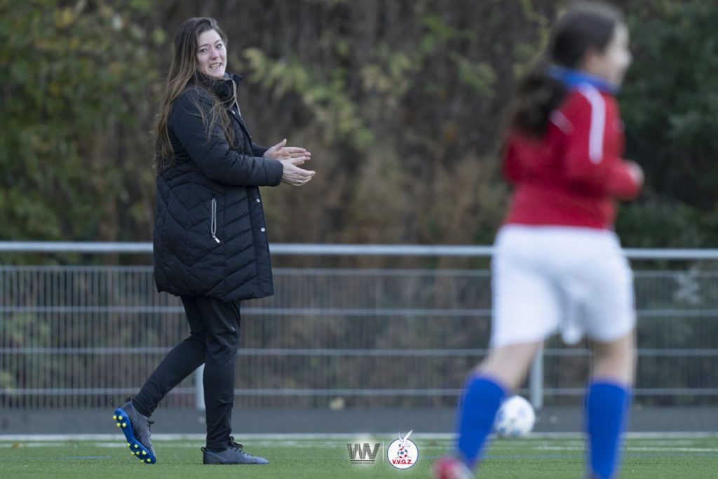 Fotoverslag VVGZ MO11-1 - Groot Ammers - 6-5