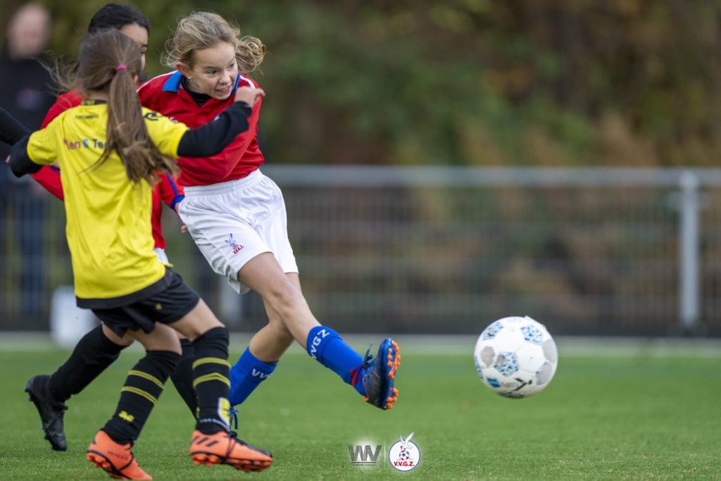 Fotoverslag VVGZ MO11-1 - Groot Ammers - 6-5 28