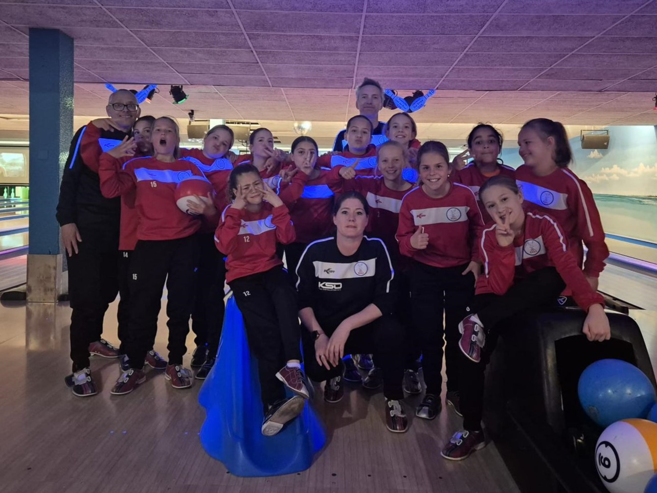 Girlpower op de bowlingbaan