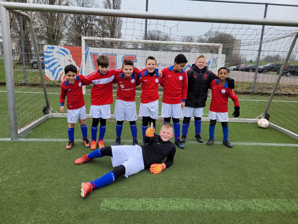 JO10-3 - Kogelvangers JO10-1 (8-1)