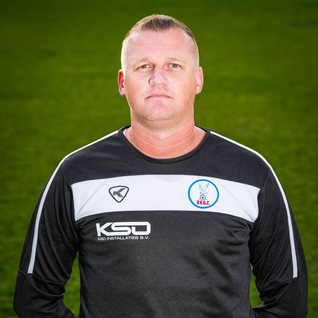 SANDER NOBEL OOK IN SEIZOEN 2026/27 TRAINER JO15-1