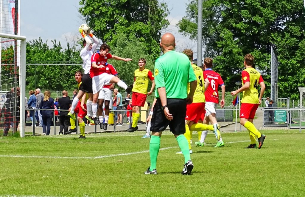 VVGZ 2 - Arnemuiden 2 (0-3) 32