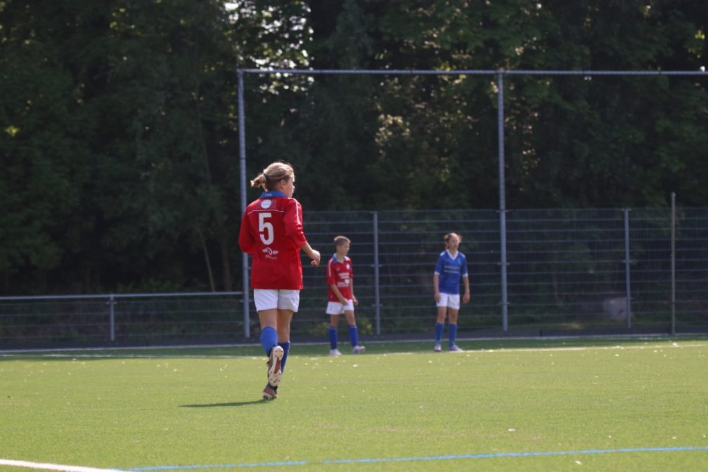 VVGZ JO13-1 - Rijsoord JO13-1 (5-0) 9