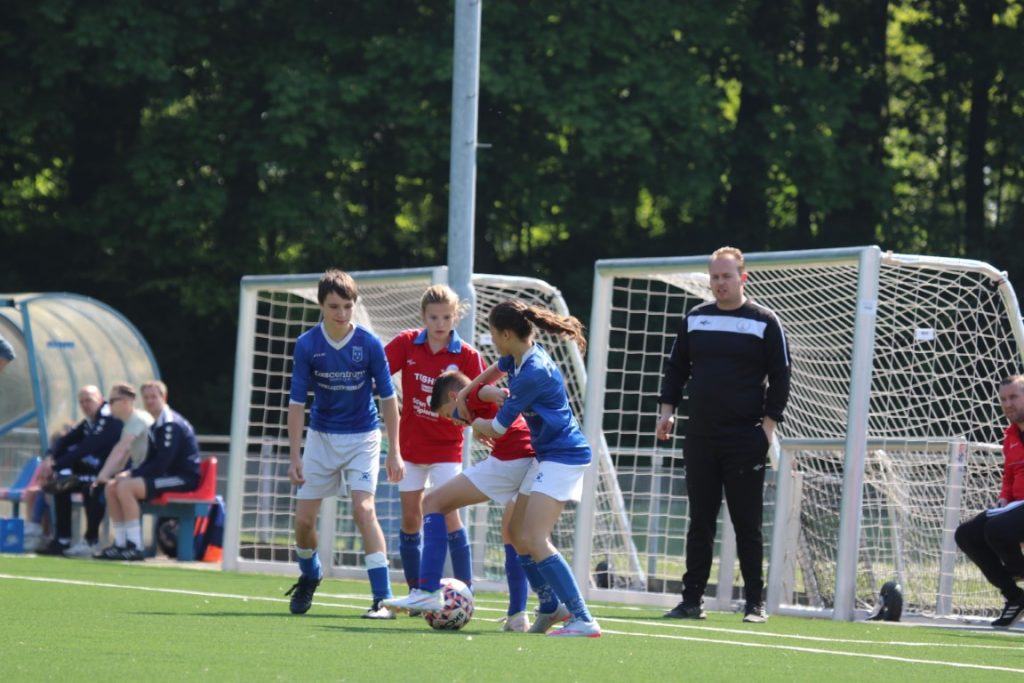 VVGZ JO13-1 - Rijsoord JO13-1 (5-0) 26