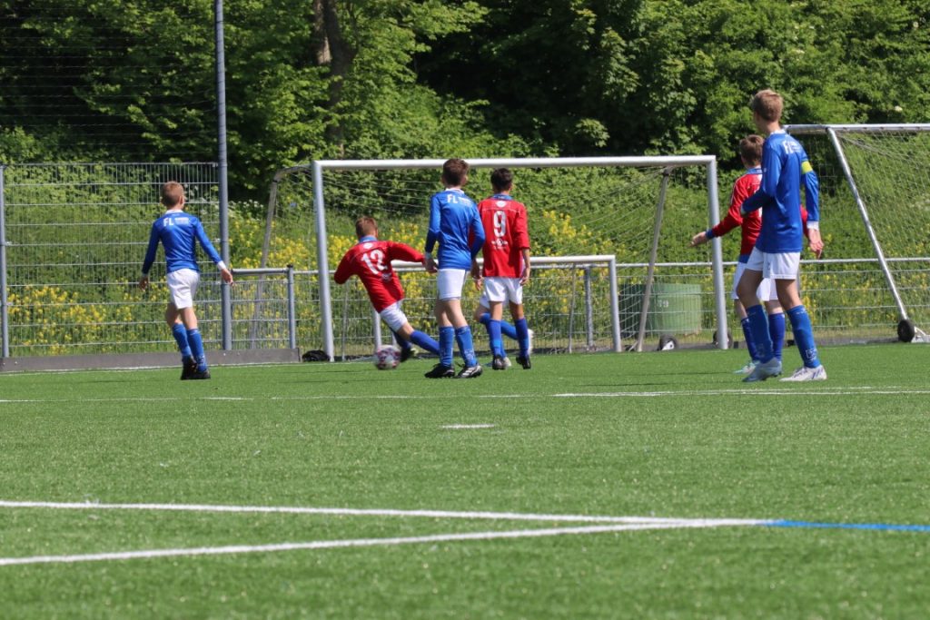 VVGZ JO13-1 - Rijsoord JO13-1 (5-0) 35